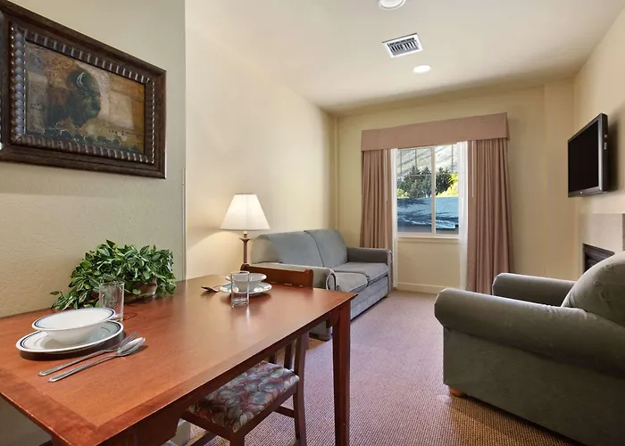 Homewood By Hilton 3*