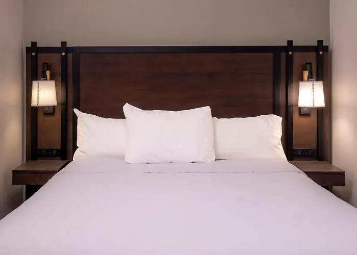 Homewood By Hilton Hotel 3*