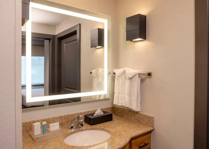 Hotel Homewood By Hilton 3*