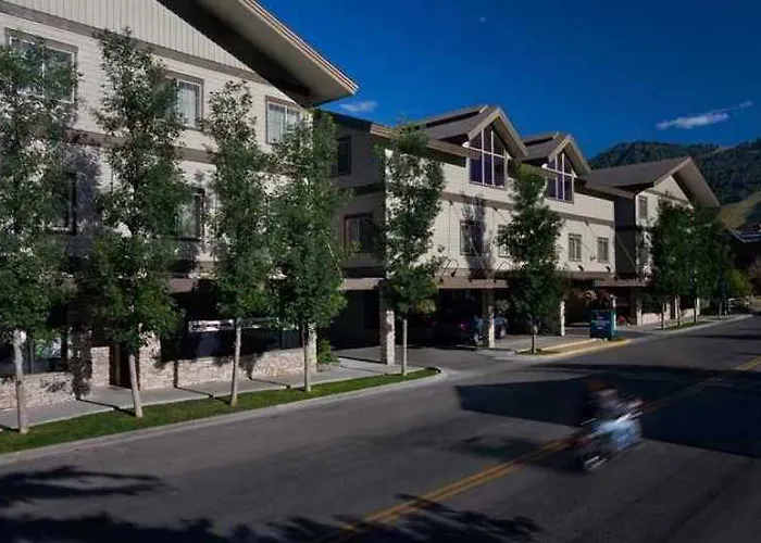 Homewood By Hilton 3*